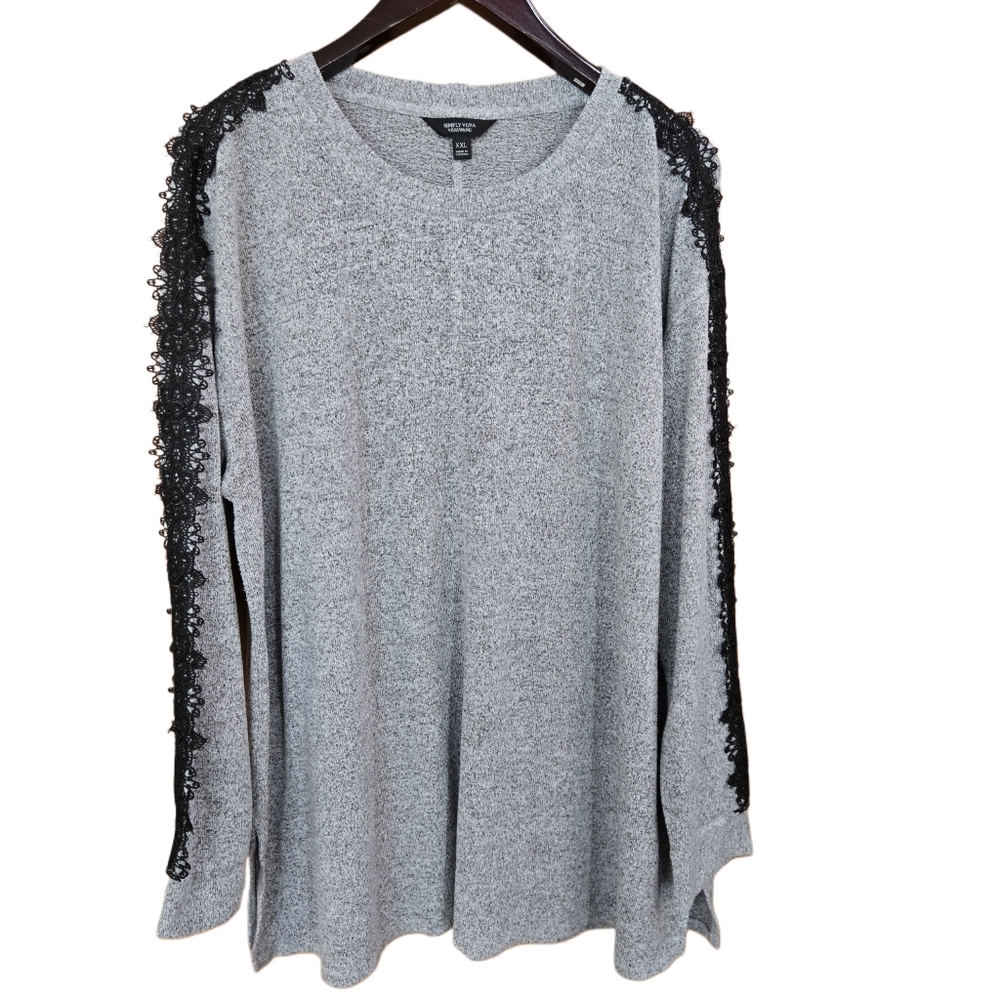 Vera Wang Gray Lightweight Sweater Top with Black Lace Detail